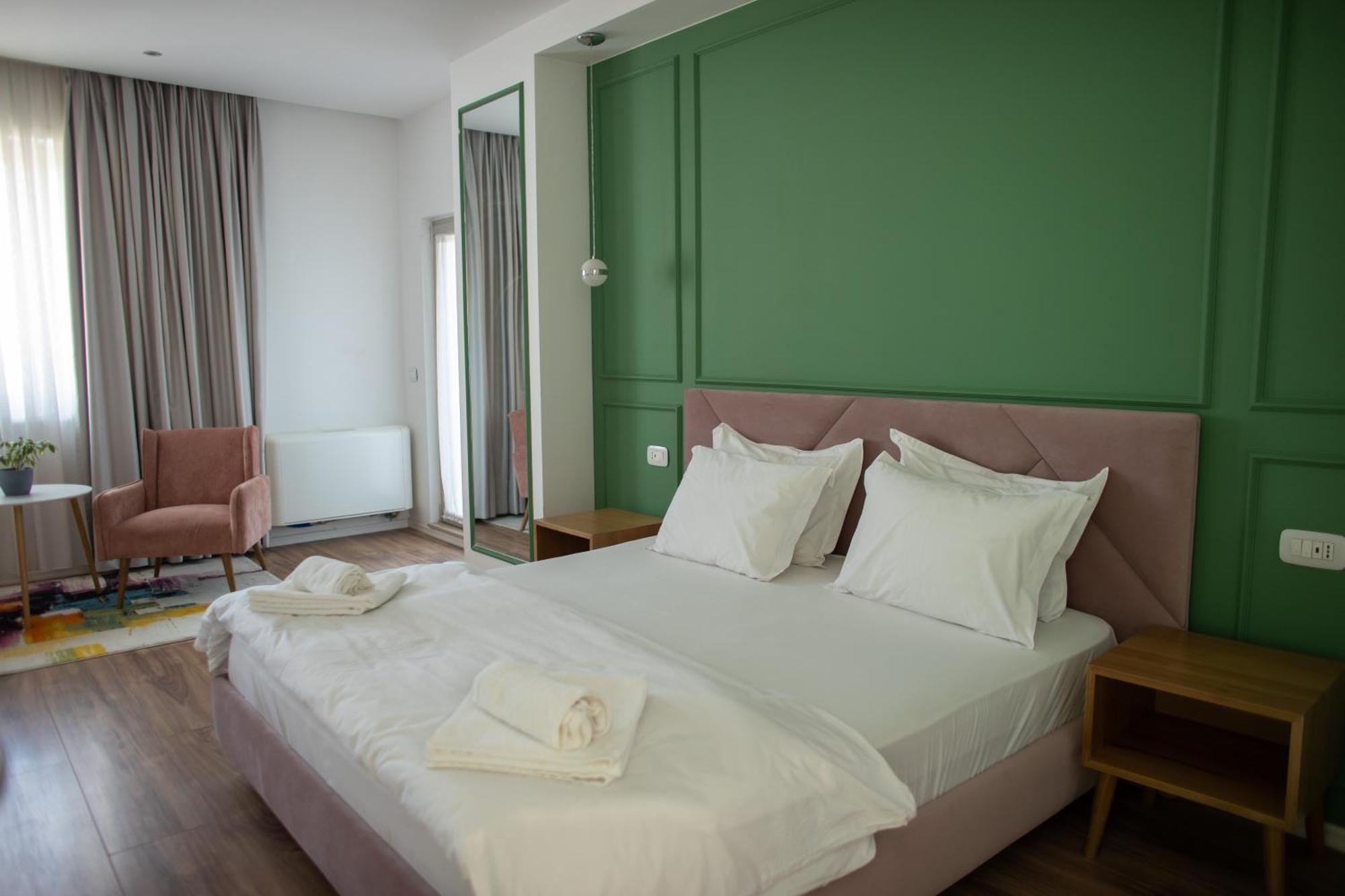 Ginger Home Tirana Esterno foto